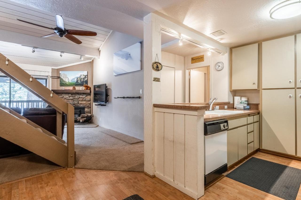New Listing 2 Bedroom And Loft 2 Bath Summit E Bldg 16 Sleeps 8 Steps To Eagle Chair 15