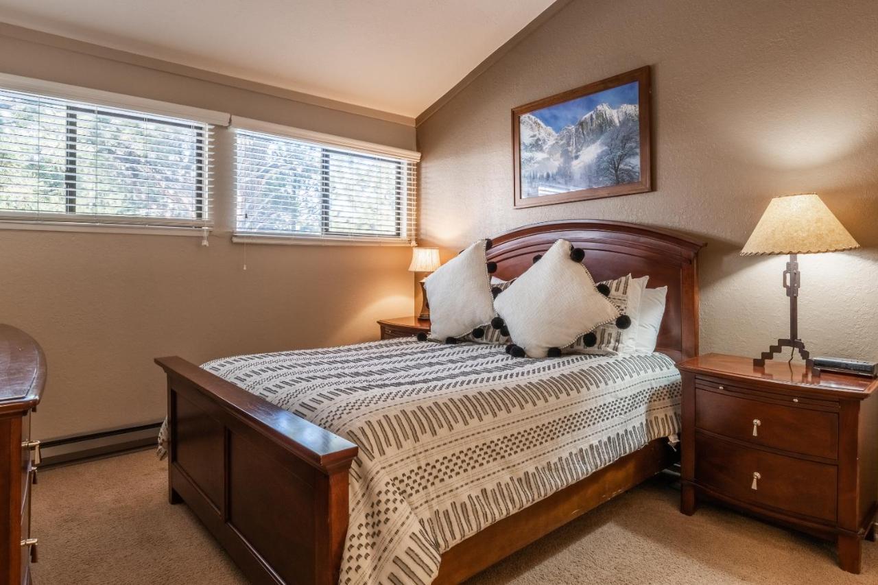 New Listing 2 Bedroom And Loft 2 Bath Summit E Bldg 16 Sleeps 8 Steps To Eagle Chair 15 Vakantiehuis Mammoth Lakes