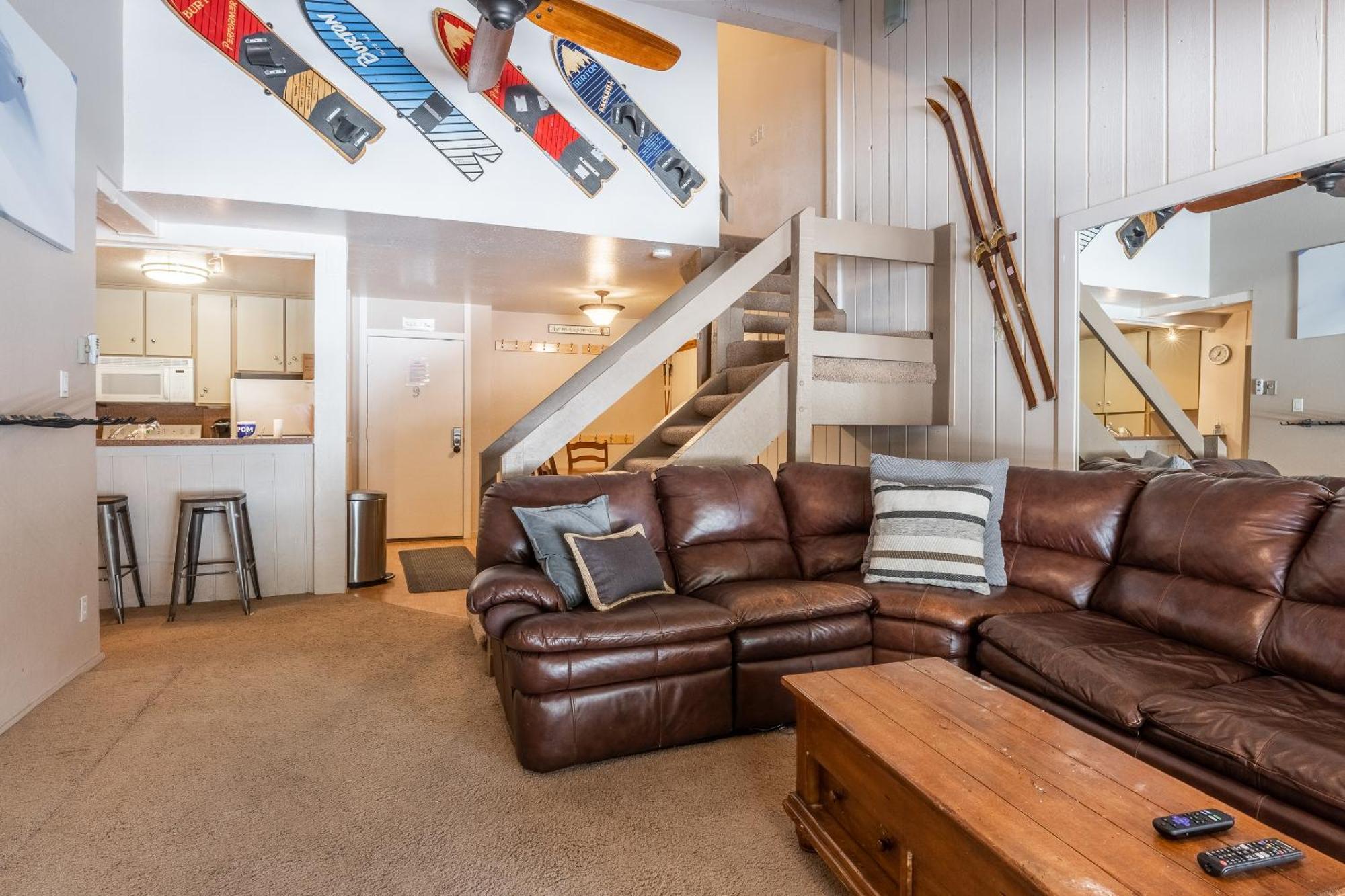 New Listing 2 Bedroom And Loft 2 Bath Summit E Bldg 16 Sleeps 8 Steps To Eagle Chair 15 *
